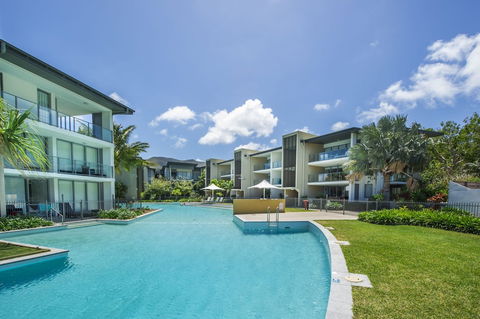 Blue On Blue Apartment 815 - C Tourism 1