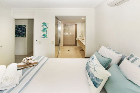 Blue On Blue Apartment 815 - C Tourism 2