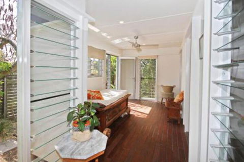 13 Ann Street Coolum Beach Pet Friendly Linen Included - C Tourism 3