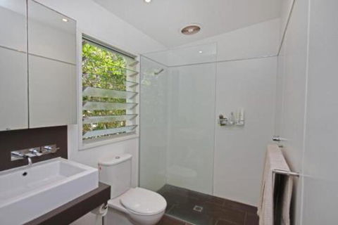 13 Ann Street Coolum Beach Pet Friendly Linen Included - C Tourism 4