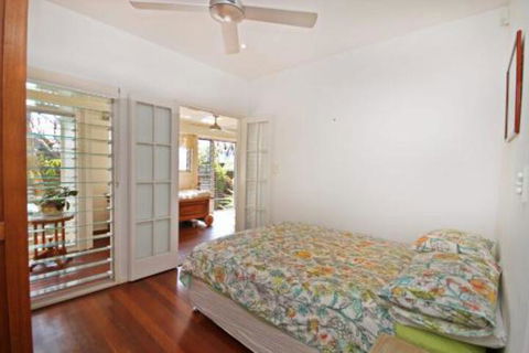 13 Ann Street Coolum Beach Pet Friendly Linen Included - C Tourism 5