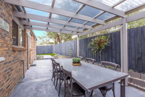 PERFECT On PYMBLE AVE - C Tourism 6