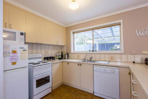PERFECT On PYMBLE AVE - C Tourism 7