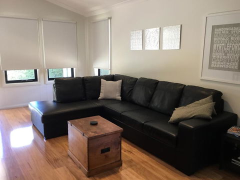 Rail Trail Cottage - C Tourism 5
