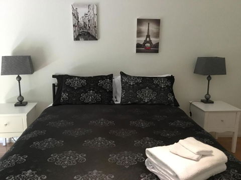 Rail Trail Cottage - C Tourism 2
