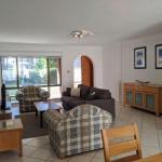 DAVIES STREET 3 / 14 MOLLYMOOK - C Tourism 0