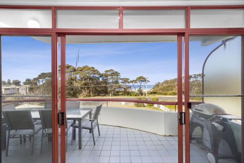 Fathoms Apartment 18 / 1a Mitchell Pde All Linen Provided - C Tourism 2