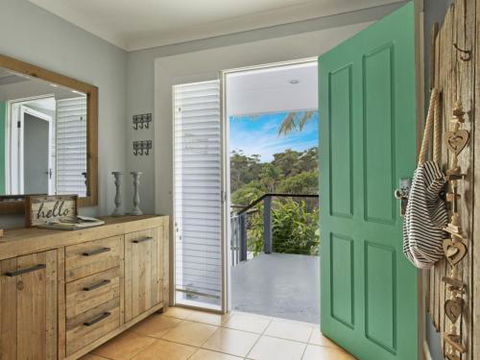 Carroll Ave 39 Mollymook - C Tourism 1
