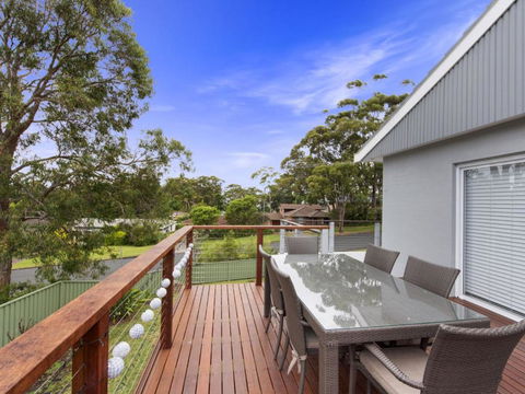 Carroll Ave 39 Mollymook - C Tourism 5