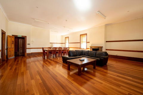 City Centre Motel Hotel - C Tourism 3