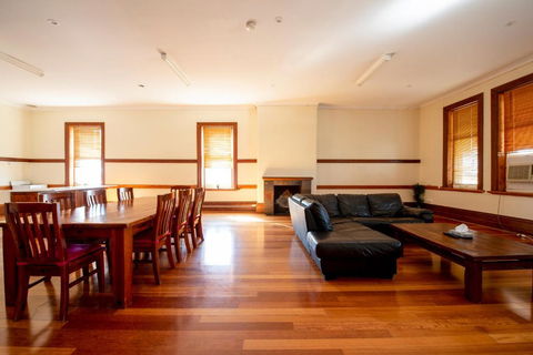 City Centre Motel Hotel - C Tourism 2