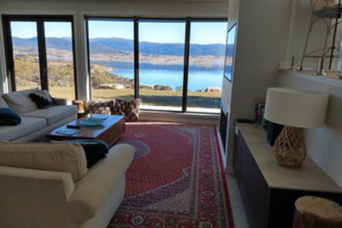 Willow Bay Lodge - C Tourism 0