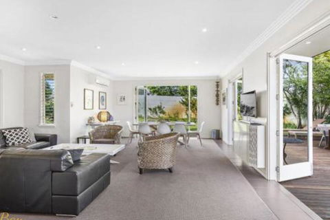 Campbell Cove 60 Campbell Avenue - C Tourism 5