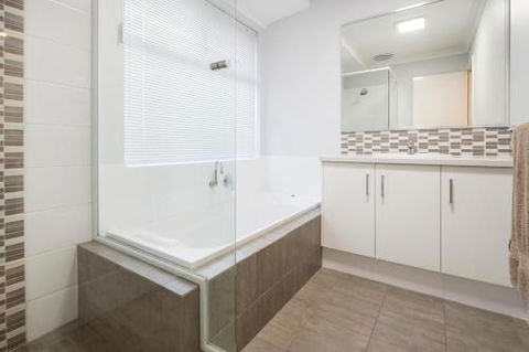 Fairway Isle - C Tourism 1