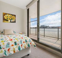 Cosy 3BR Penthouse close to Westfield Hornsby  Train Station - C Tourism