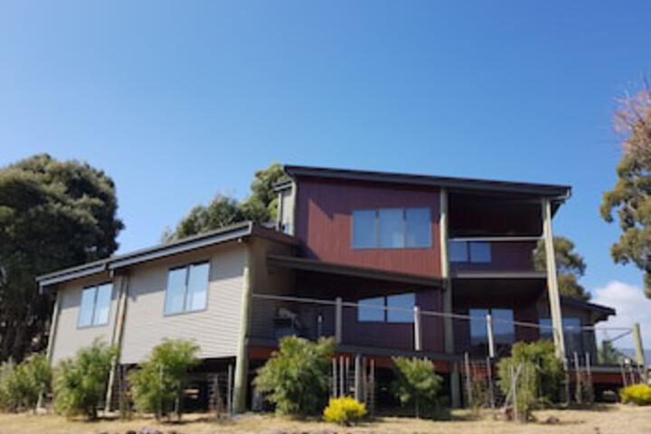 Merrijig VIC C Tourism