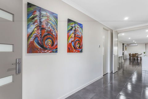 Point Cook Villas - C Tourism 3