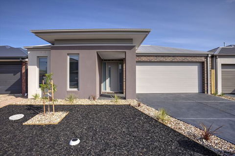 Point Cook Villas - C Tourism 2