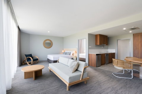 Abode Hotel Malua Bay - C Tourism 6