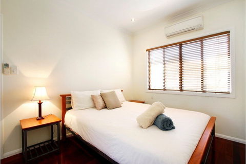 Hideaway Retreat Beach House With Pool - C Tourism 1