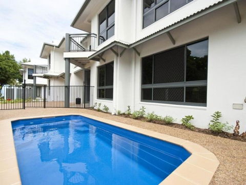 Woodville Beach Townhouse 6 - C Tourism 2