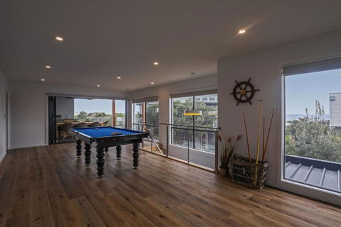 Coffs At Surf Beach Phillip Island - C Tourism 5