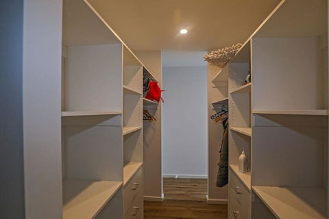 Coffs At Surf Beach Phillip Island - C Tourism 2