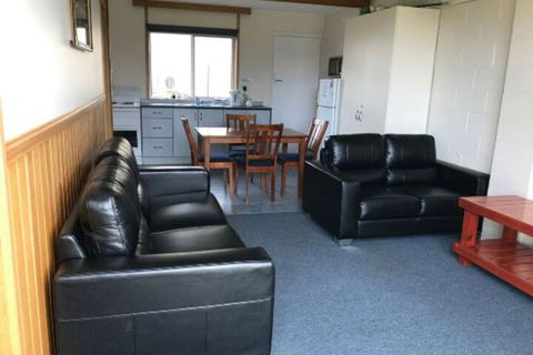 Bruny Island Accommodation Bruny Island Holiday Units (One) - C Tourism 4