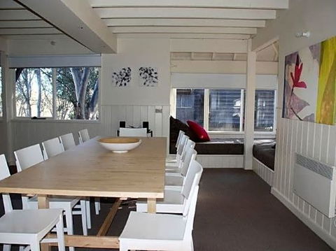 White Mountain Lodge - C Tourism 1