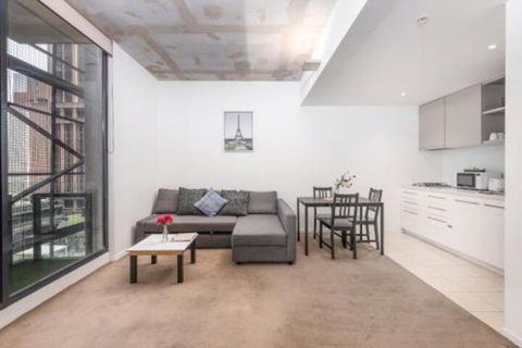 Little Collins Apartment - C Tourism 1
