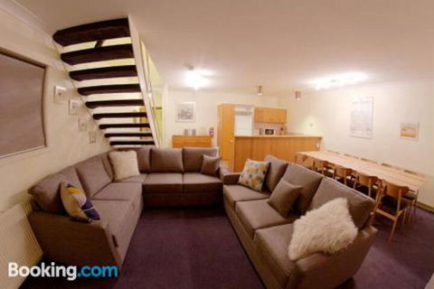 Snow Ski Apartments 38 - C Tourism 1