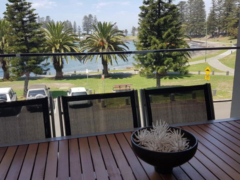Kiama Harbour View - C Tourism 1