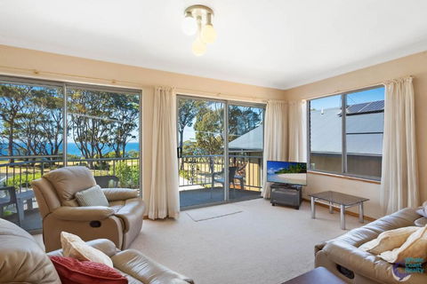 Ballingalla Apartments By The Golf Course - C Tourism 2