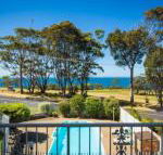 Ballingalla Apartments by the Golf Course - C Tourism