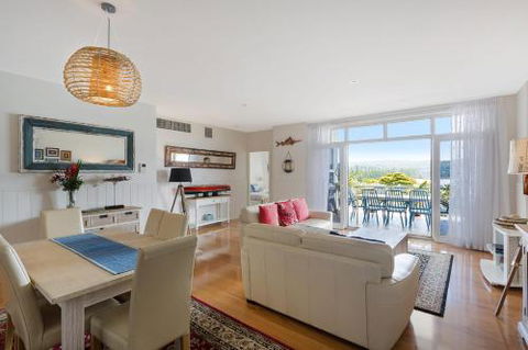 Wharf Apartment Unit 5 - C Tourism 2