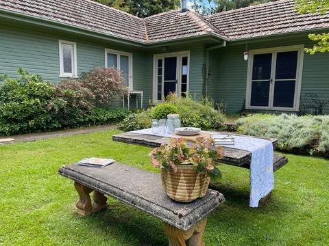 GOWAN ROSS COTTAGE - C Tourism 2