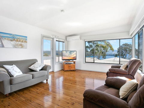Frangipani Cottage Narooma - C Tourism 2