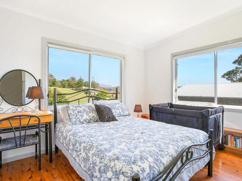 Frangipani Cottage Narooma - C Tourism 4