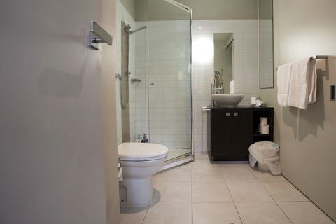 ReadySet Apartments On Altona - C Tourism 4