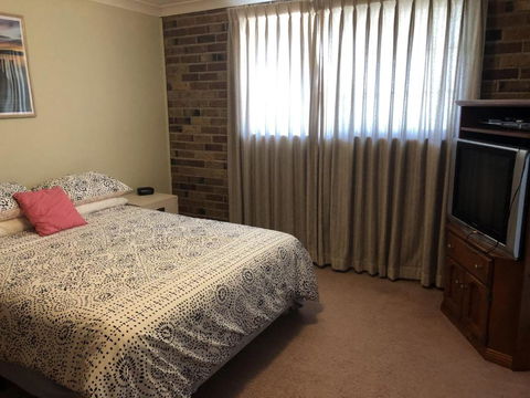 Bronte Court No 3 At South West Rocks - C Tourism 5
