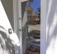 Palms Studio Apartment at Raffetys Resort - C Tourism