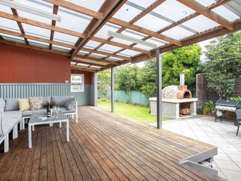 3 Macleay St. Narrawallee - C Tourism 5