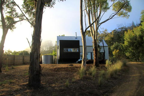 Big.Shed.House - C Tourism 5