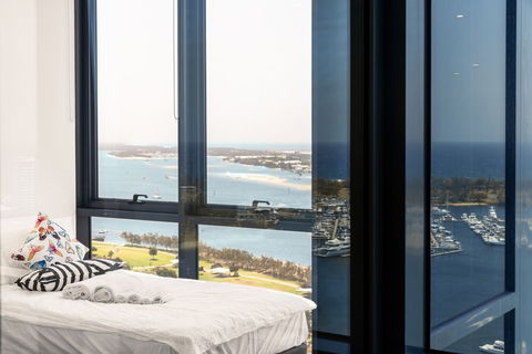 Southport Apartment - C Tourism 3