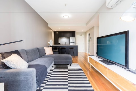 SANDRA, 1BDR Carlton Apartment - C Tourism 6