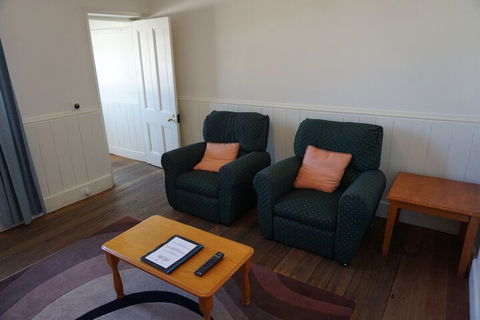 Low Head Pilot Station - C Tourism 7