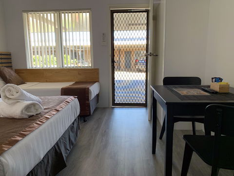 Baths Motel - C Tourism 6
