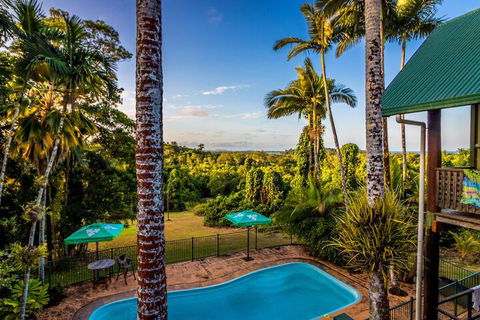 Jackaroo Treehouse Mission Beach - C Tourism 3