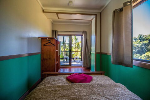 Jackaroo Treehouse Mission Beach - C Tourism 6