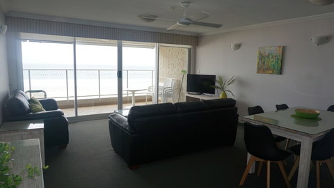 Pacific Surf - C Tourism 6